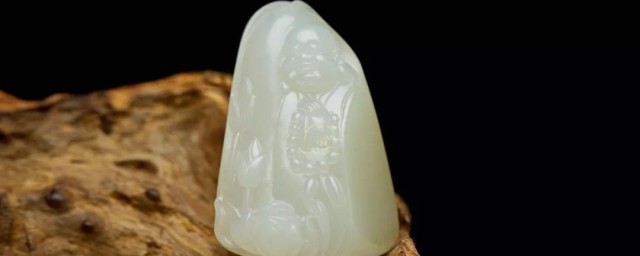 什么是玉养人(什么叫人养玉玉养人)