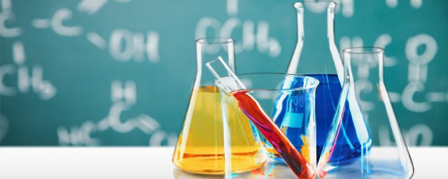 碳酸钠有什么味(碳酸钠有刺激性气味吗)