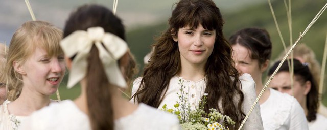 德伯家的苔丝的介绍是什么(德伯家的苔丝主要内容)