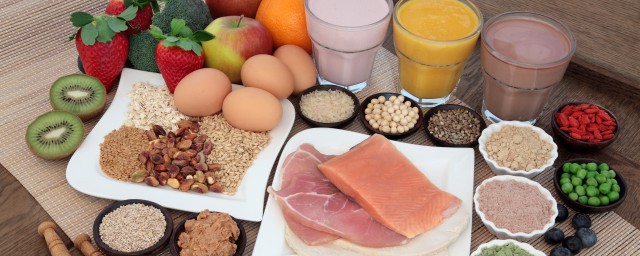 饮食营养要注意什么(日常饮食要补充哪些营养素)