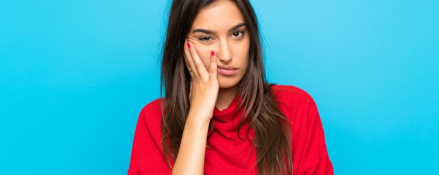 生活的苦与累精选句子(生活很苦很累短句)