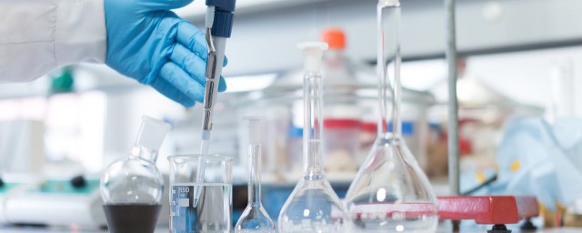 关于氧化铜和一氧化碳的化学反应方程式(氧化铜与一氧化碳反应方程式化学方程式)