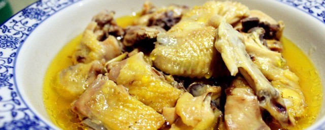 干蒸鸡怎么做(干蒸鸡怎么做又嫩又好吃,皮又脆)