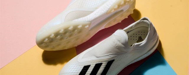 足球鞋tf是什么(足球鞋tf是什么材质)