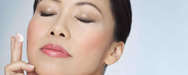 皮肤变黑的原因(脸部皮肤变黑的原因)