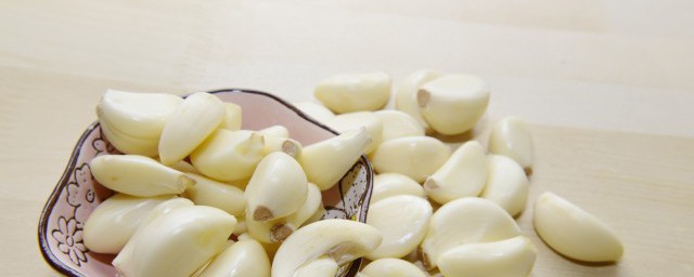 怎么储存蒜头(怎样保存大蒜头)