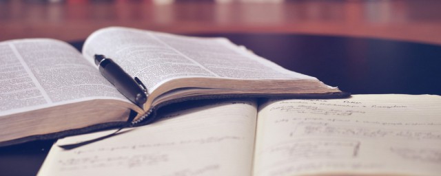 黑云压城城欲摧的下一句(黑云压城城欲摧的下一句是)