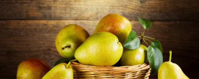 梨用英语如何说(梨用英语语怎么说)