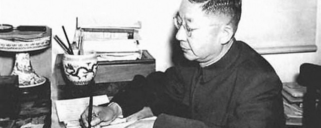 骆驼祥子讲了什么故事(骆驼祥子讲了什么故事500字)