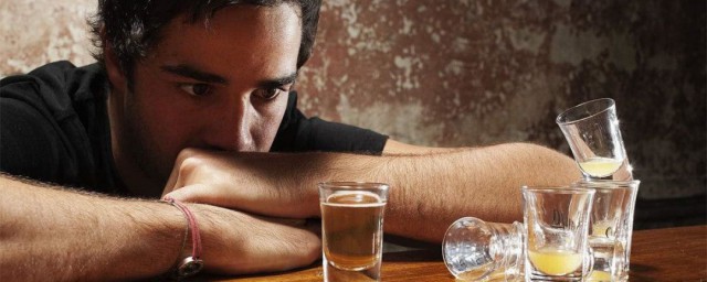 不适合喝酒的人群(哪几类人不能喝酒)