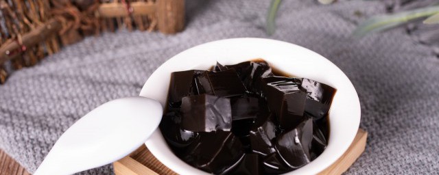 膏的读音与解释(膏怎么读什么意思)