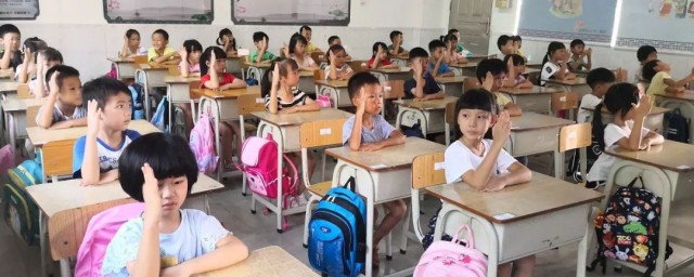 掌声为话题的作文(掌声为话题的作文450字)