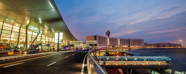 南京飞机场的数量(南京机场跑道数量)