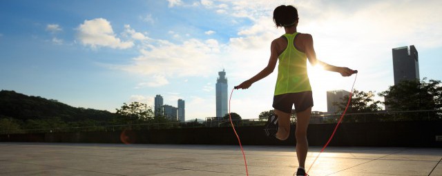 不适合跳绳的人有哪些(有没有不会跳绳的人)