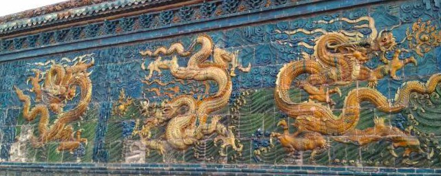 九龙壁在什么地方(九龙壁在什么地方?)