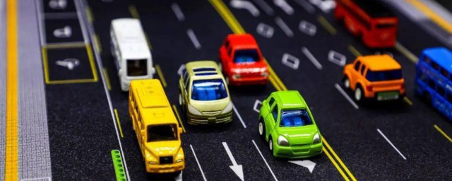 关于深圳的免费限行时间(深圳限行时间最新规定)