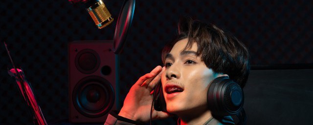 流浪歌完整歌词(流浪歌词)