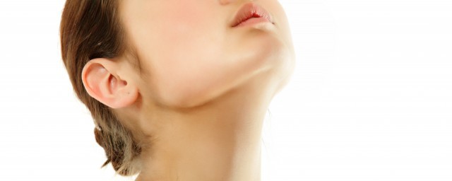 脖子黑色素沉着就有效去除方法有哪些(脖子黑色素沉着怎么回事)