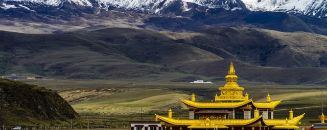 青藏高原不属于任何省吗(青藏高原属于哪个省份?)