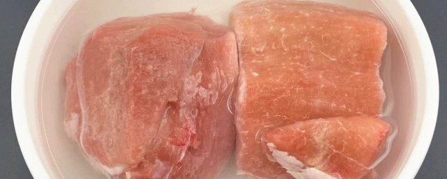 冻着的肉不解冻直接烹煮的坏处(冷冻的肉直接煮的危害)