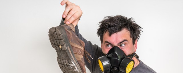 怎么治疗脚气呢(怎么才能治疗脚气)