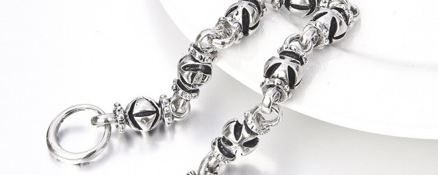 纯银999和925银的区别是什么(925纯银和999纯银有啥区别)