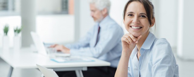 适合业务员找客户的方法(业务员用什么软件找客户)