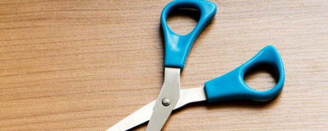 磨剪刀的正确方法是什么(如何磨剪刀正确方法)