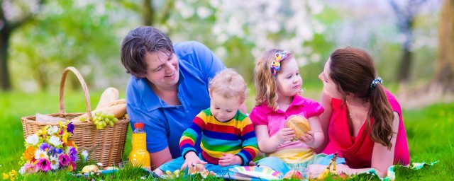 关于野餐生日的文案(春游野餐的文案)