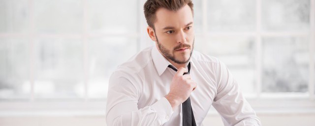 干练有精神的微信名男(有气质微信名男)