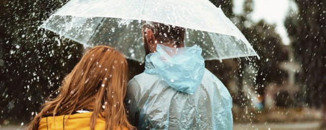 怎么理解降雨量200毫米(降雨量200毫米算严重吗?)