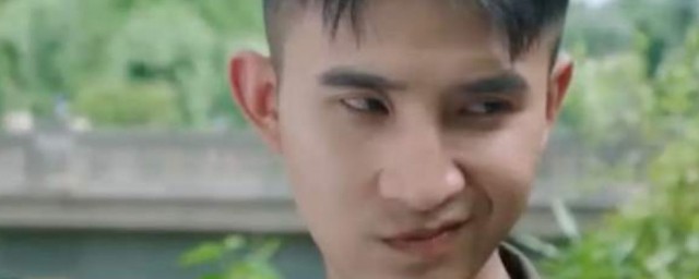 歪嘴战神是哪位(《歪嘴战神》)