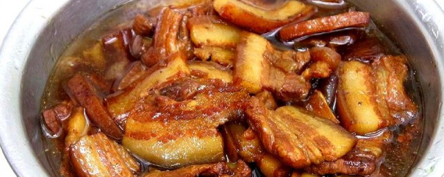 焖五花肉的方法(怎样简单焖五花肉好吃窍门)