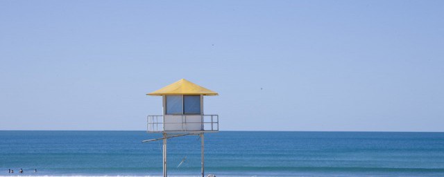 水流快的四字成语有哪些(形容水流快的四字词语是什么)