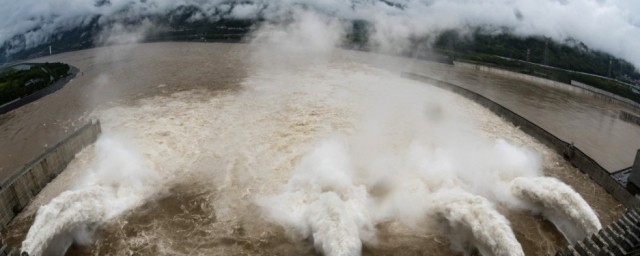 洪水是怎么来的(洪水是怎么来的请告诉我)
