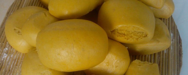 黄金南瓜馒头做法(烤南瓜小馒头的做法)