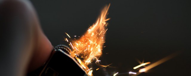 火炉法则的四个特性(所谓的“火炉法则”包括)