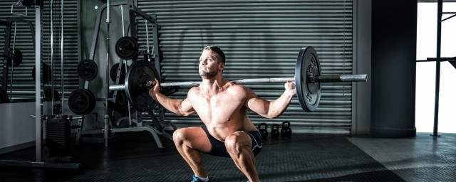 沙袋增肌训练方法有哪些(什么样的沙袋训练好)