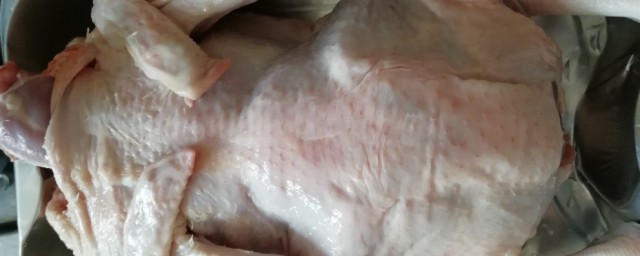 咸水鸭和盐水鸭有哪些区别(什么叫咸水鸭)