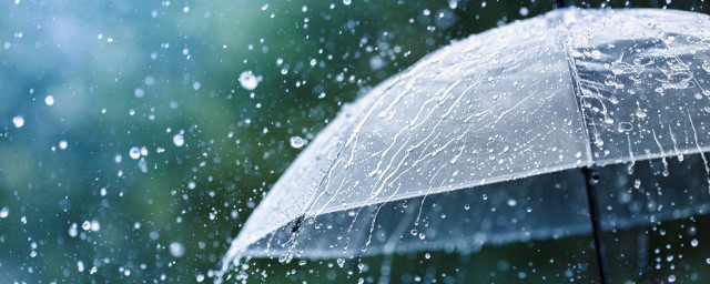 如何在下暴雨时上报积水点(暴雨导致马路积水应该怎么做)