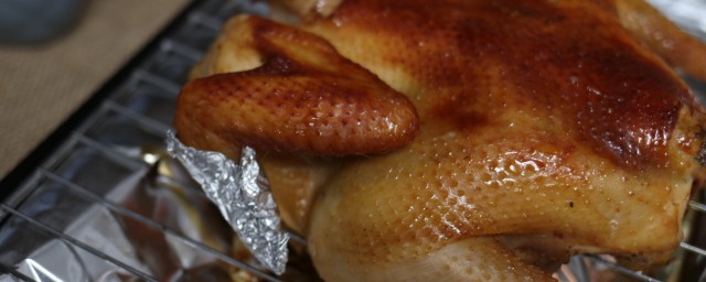 炒鸡胗用不用提前焯水呢(炒鸡胗用开水焯吗)