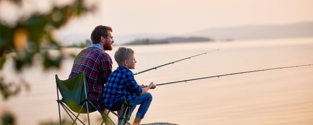 死水钓鱼技巧有哪些(死水钓鱼钓多深)