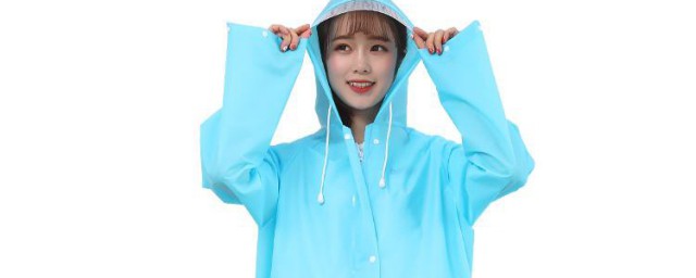 怎么清洗雨衣(雨衣怎么洗才干净)