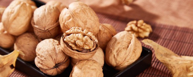 核桃树旺长不结果怎么处理(核桃树长的太旺怎么办)