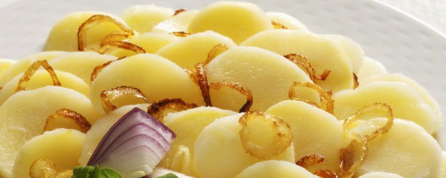 香煎土豆仔怎么做(香煎土豆的家常做法窍门)