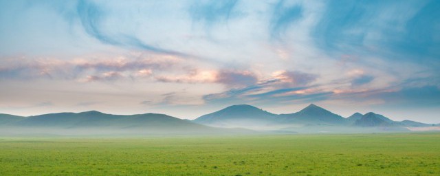 描写将要下雨的天空的语句(描写天空要下雨句子或段落)