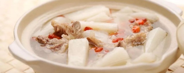 排骨淮山汤怎么做(如何做淮山排骨汤)