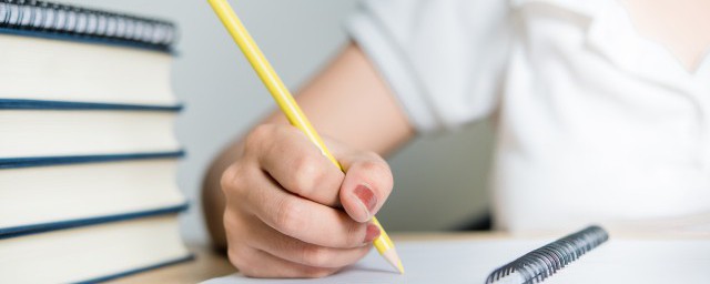 霸气网名女生高冷有哪些(高冷的女生网名 霸气)