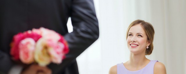 能入我心者我待以君王的意思是(能入我心者我待以君王,不入我心者)