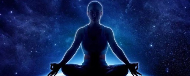 三花聚顶的意思(三花聚顶出自哪里)